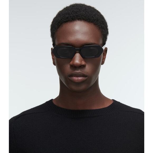 New! CELINE Sunglasses CL40243I 01A, Authentic - Picture 12 of 16